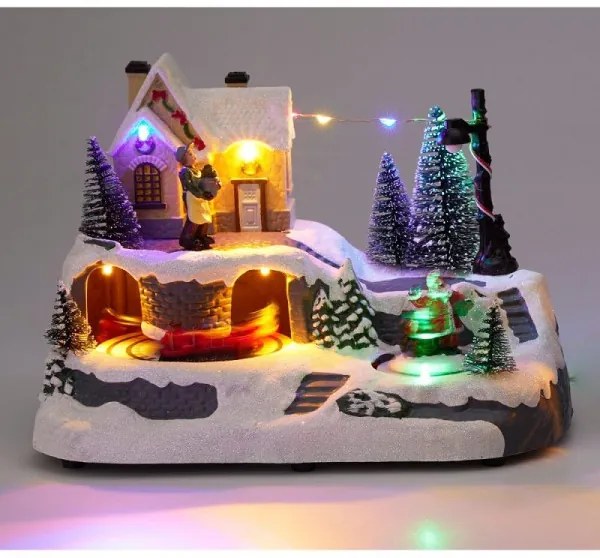 Vianočný svetlý domček s LED a pohybom 23 cm