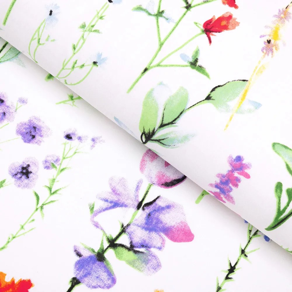 Biante Bavlnený behúň na stôl Sandra SA-492 Kvetovaná lúka na bielom 45x180 cm