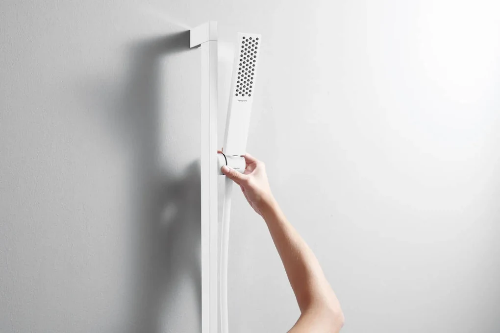 Hansgrohe Pulsify E, tyčová ručná sprcha 100 1jet EcoSmart+, biela matná, HAN-24321700