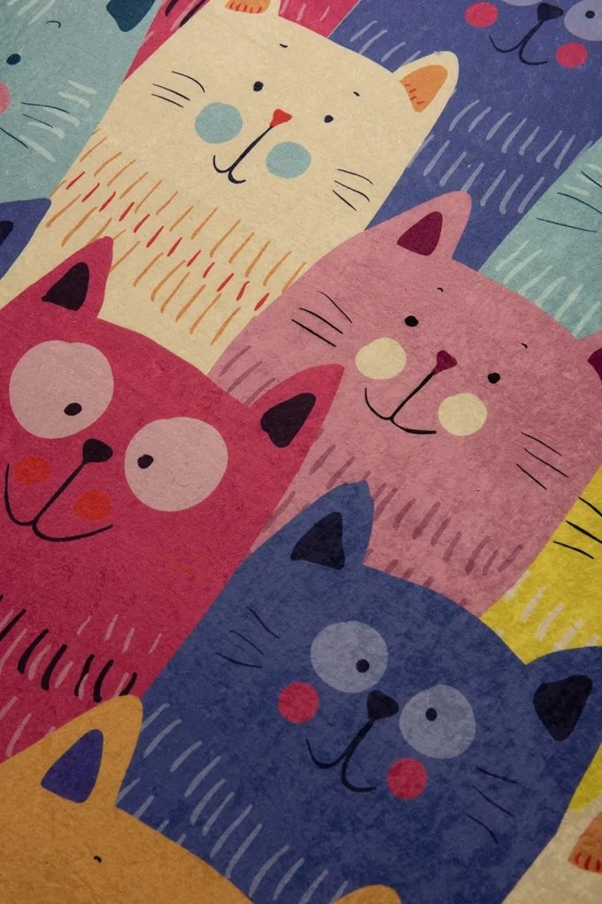 Detský koberec Cats 140x190 cm viacfarebný