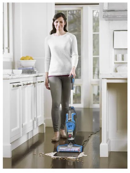 Bissell Tyčový vysávač 3 v 1 CrossWave na mokré a suché vysávanie  (100368687)