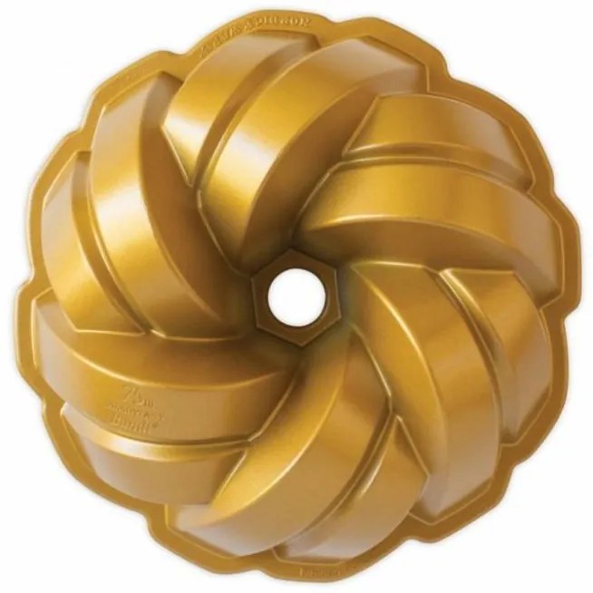 Plech na pečenie Nordic Ware Anniversary Braided bundt, 12 šálok, zlatý, 95577