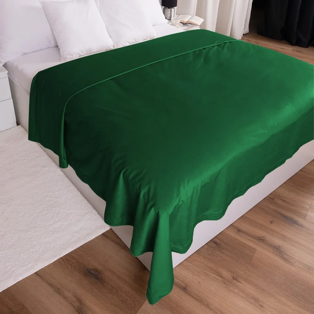 Biante Zamatový prehoz na posteľ Velvet Prémium SVP-032 Zelený 200x220 cm