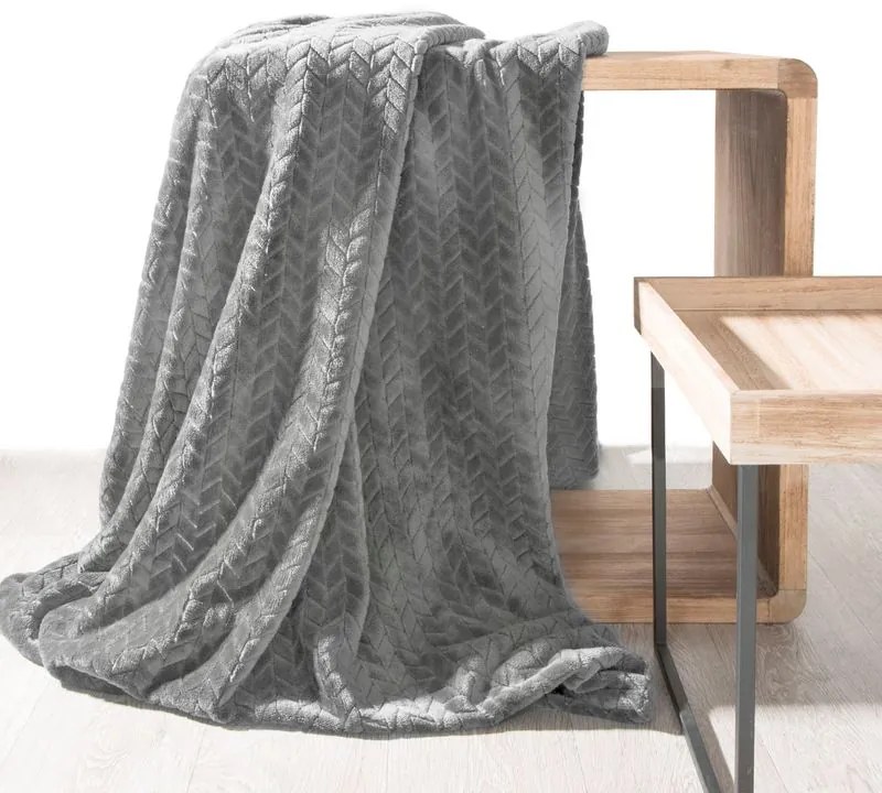 EUROFIRANY Klasická deka z mikroflanelového vlákna príjemného na dotyk 170 cm x 210 cm oceľová 100 % polyester Varianta: 335300