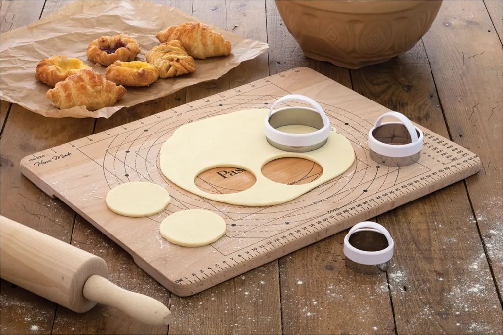 Kitchen Craft Drevená doska na cesto s merítkom Home Made