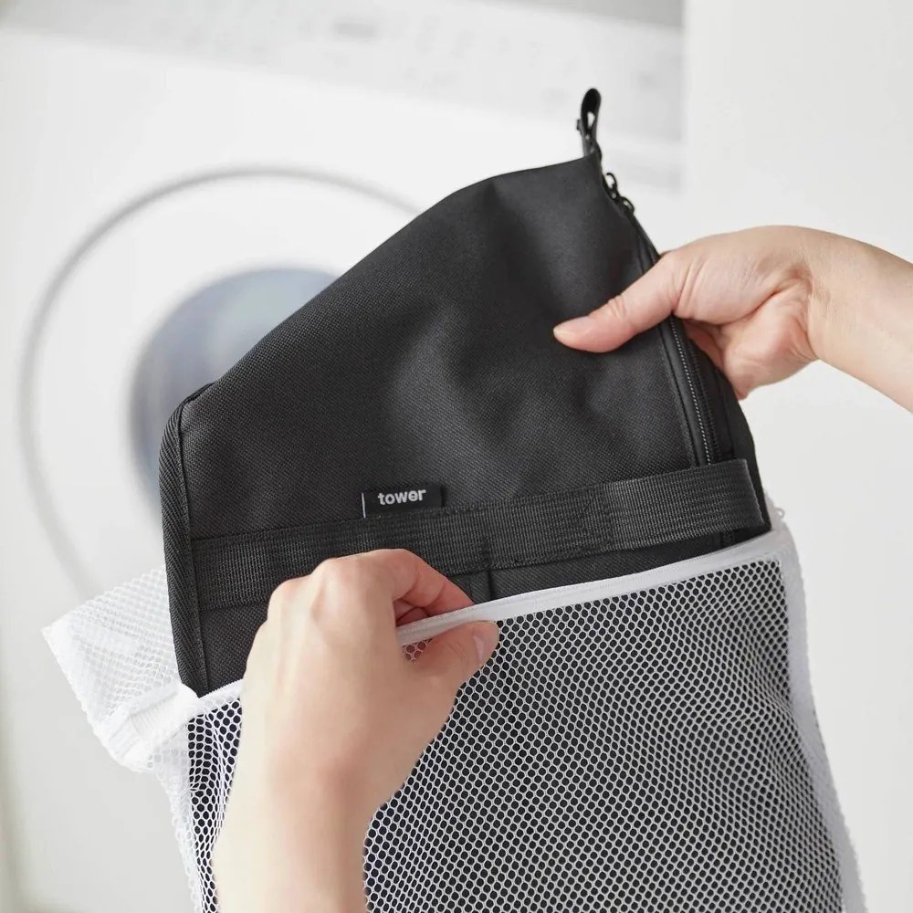 Čierna chladiaca taška 8 l Tower – YAMAZAKI