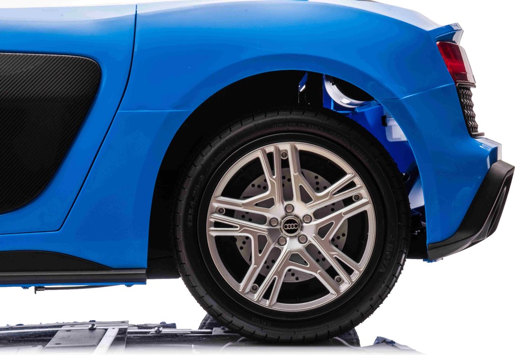 Ramiz Audi Spyder R8 LIFT Modrá