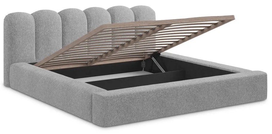 Sivá čalúnená dvojlôžková posteľ s úložným priestorom s roštom 140x200 cm Mano – Makamii