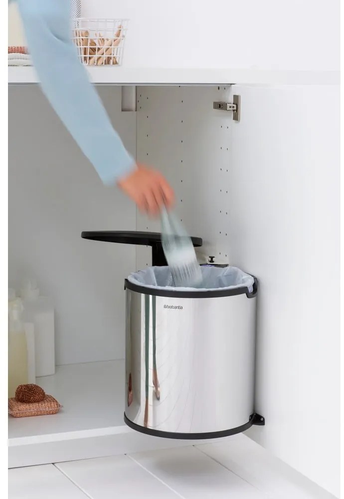 Vstavaný oceľový odpadkový kôš v lesklej striebornej farbe 15 l – Brabantia