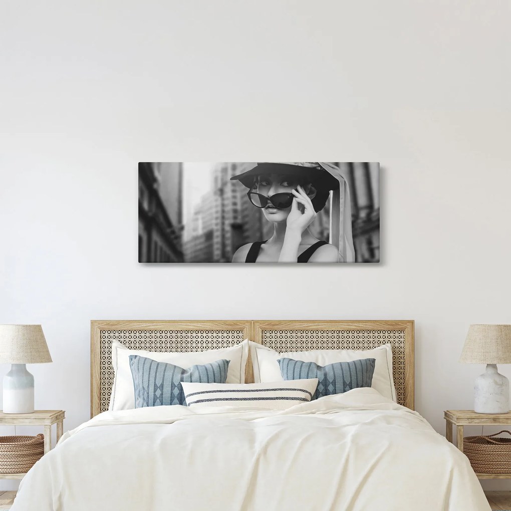 Obraz ženy (120x50 cm)
