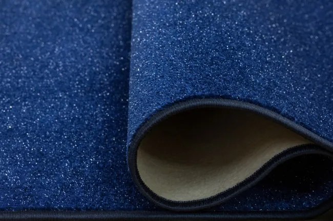 Metrážný koberec HARROW-FLASH 83 granátový