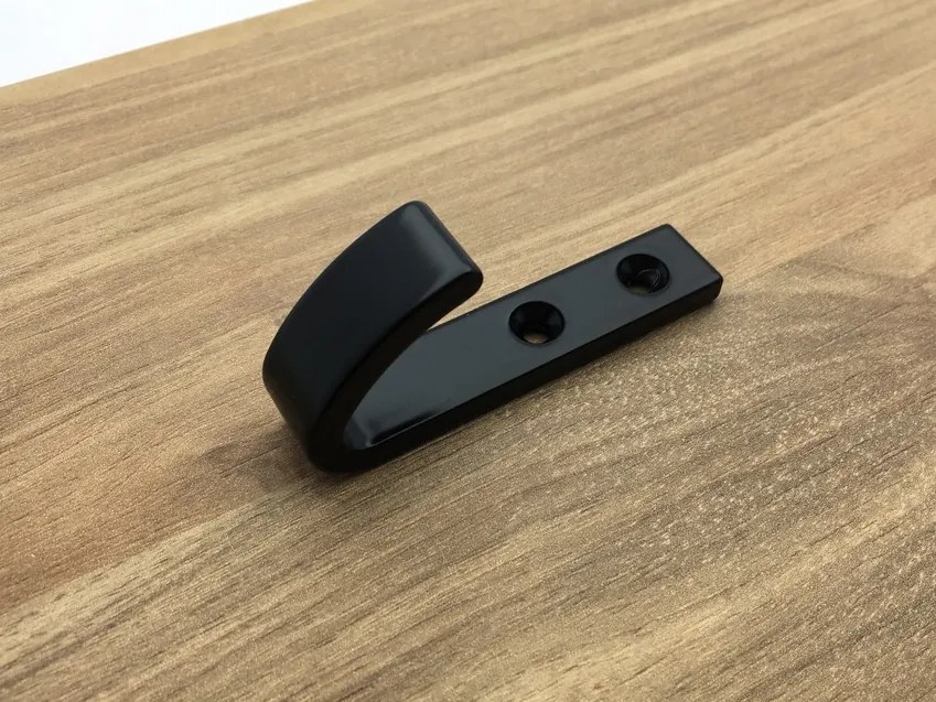 Gamet DUST malý čierna polomatná