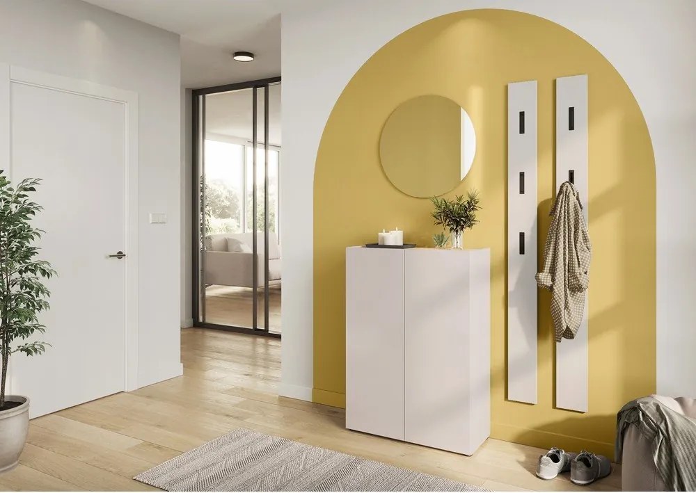 Krémová skrinka v dekore duba 74x105x33 cm Alviano – Germania