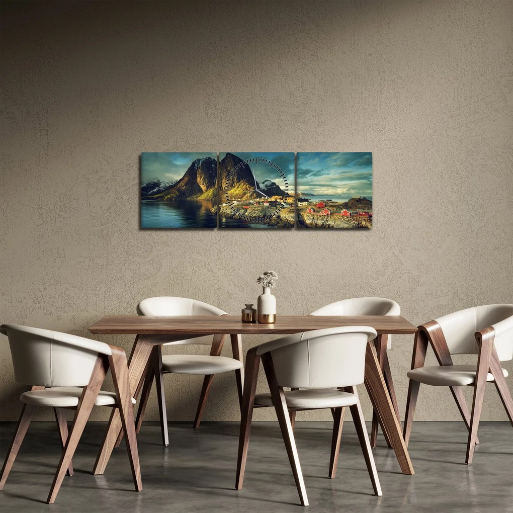Obraz rybárskej dediny v Nórsku (s hodinami) (90x30 cm)