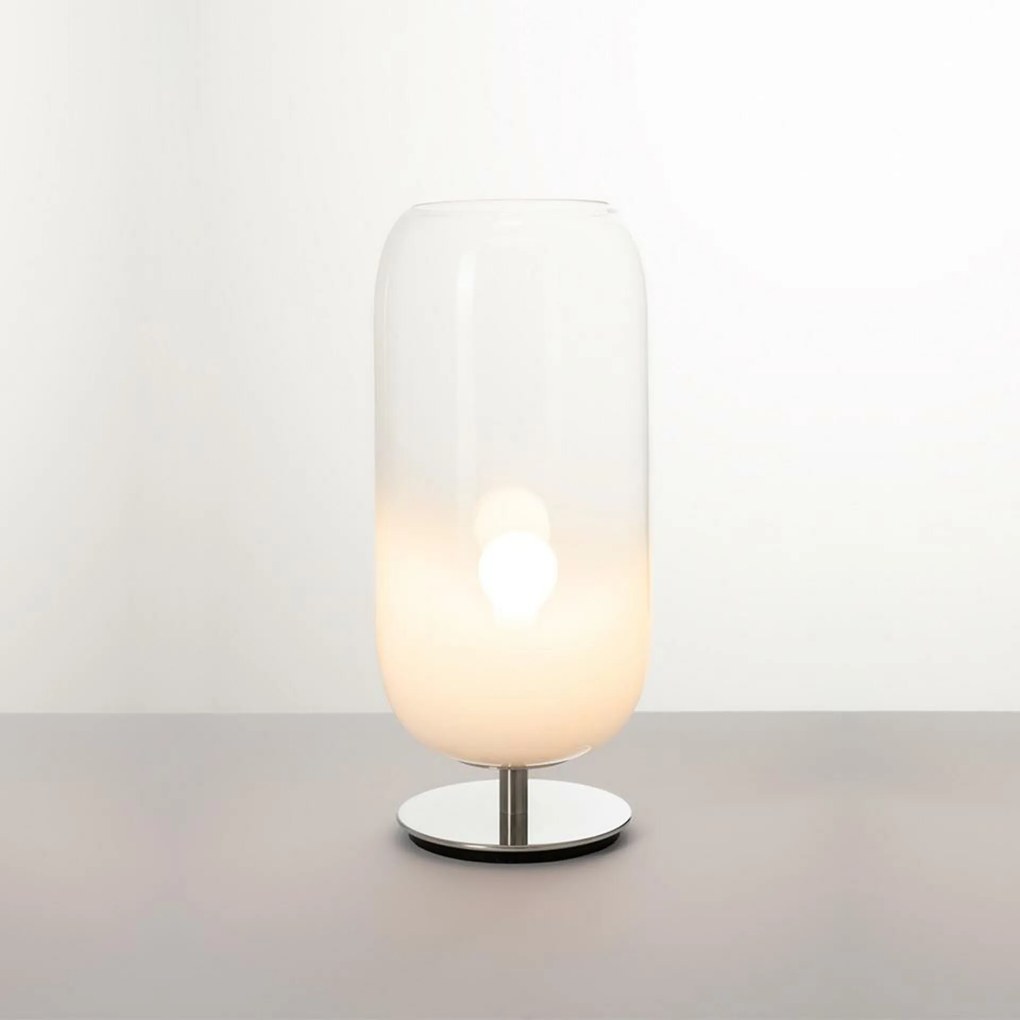 Artemide Gople stolná lampa biela, fúkané sklo, E27, výška 48,5 cm