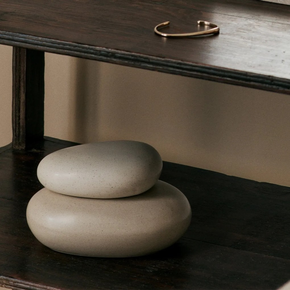 Ferm Living Úložná dóza Pebble Sand/Cream Medium