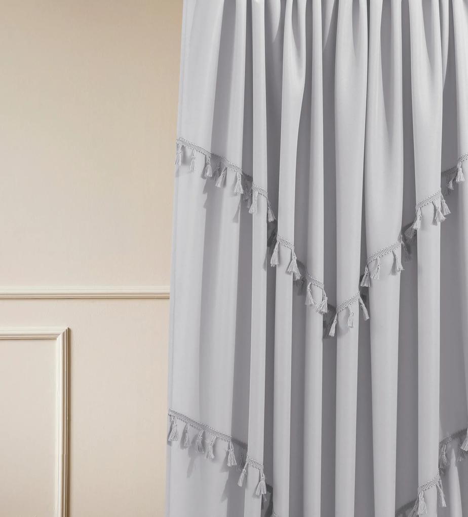 Room99 Hotový záves na krúžkoch so strapcami Chloe Jednofarebný Farba: Krémová, Veľkosť: 140 x 280 cm