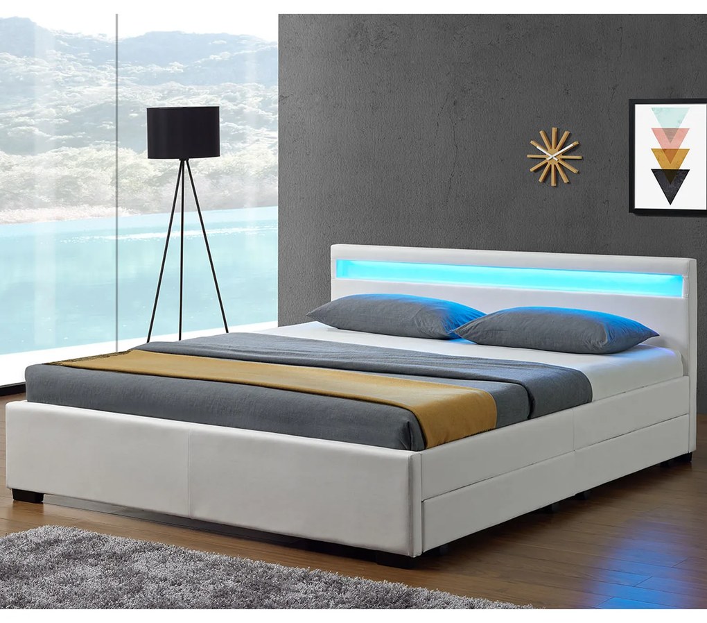 Čalúnená posteľ Lyon 180 x 200 cm – biela