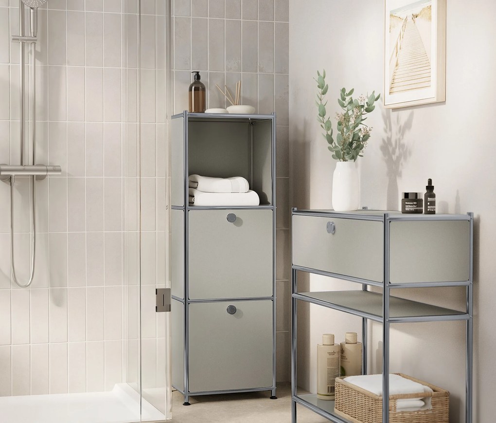 Kovová konzola »CN3 Slim Line« so zásuvkou, svetlosivá