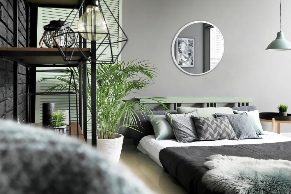 Moderné okrúhle obývačkové zrkadlo v bielom ráme fi 90 cm