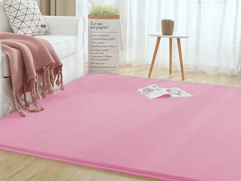 TZ Ružový obdĺžnikový koberec Rabbit Rozmer: 120x160 cm