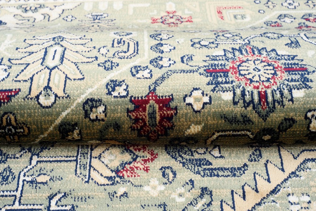 TA Koberec Isphahan 84332/44 zelená