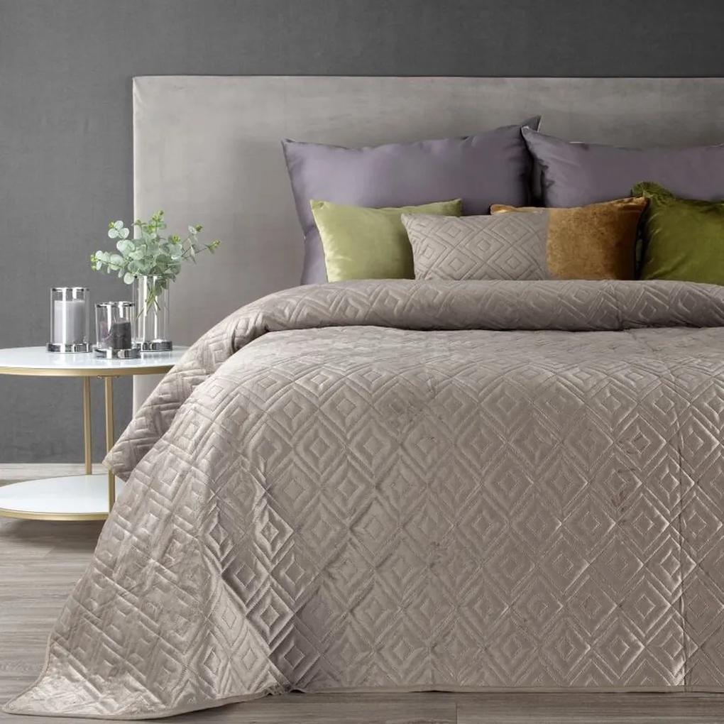 DomTextilu Jednofarebný prešívaný prehoz na posteľ v béžovej farbe Šírka: 170 cm | Dĺžka: 210 cm 28403-154272