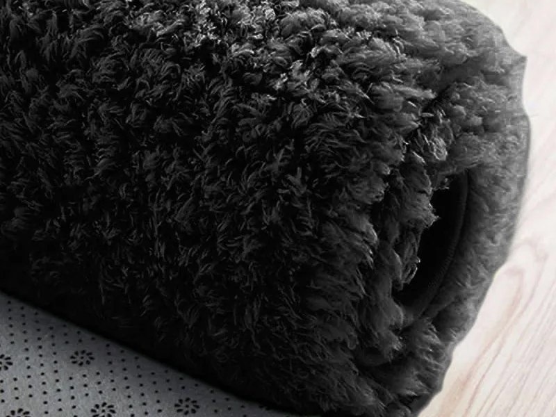 TZ Čierny obdĺžnikový koberec Alpaka Rozmer: 130x190 cm