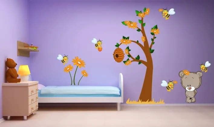 Roztomilá nálepka na stenu smutný medvedík a včely 100 x 200 cm
