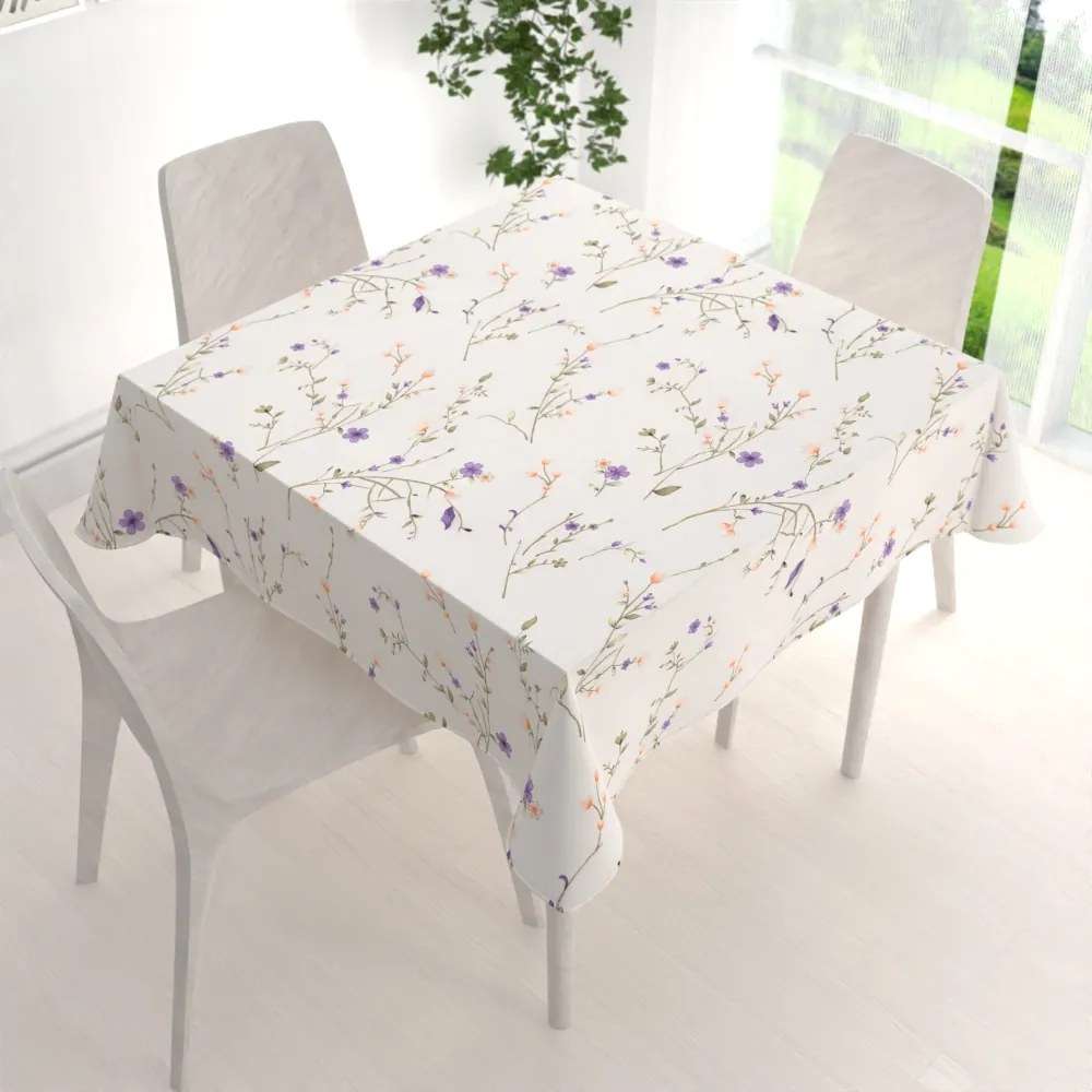 Biante Bavlnený štvorcový obrus Sandra SA-382 Fialové lúčne kvietky na krémovom 140x140 cm