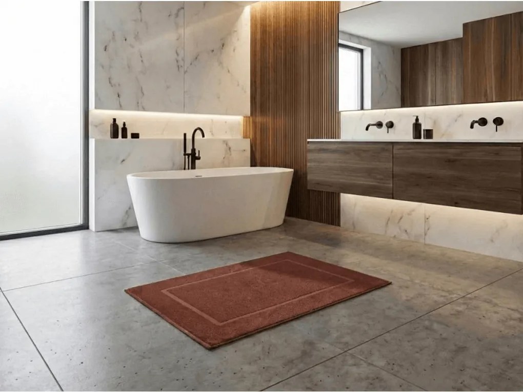 Hotelová predložka hnedá 750 g/m2