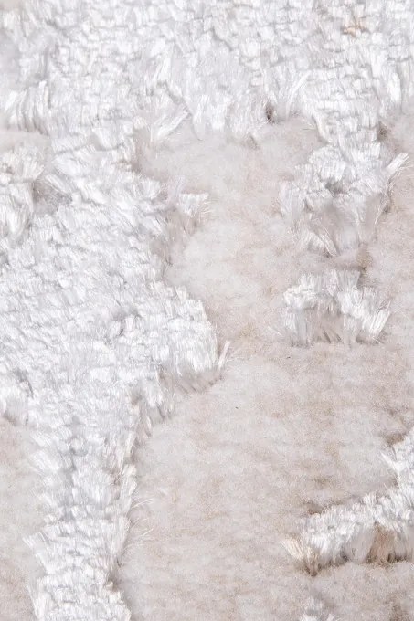 Koberec MIA T533A biely / krémový