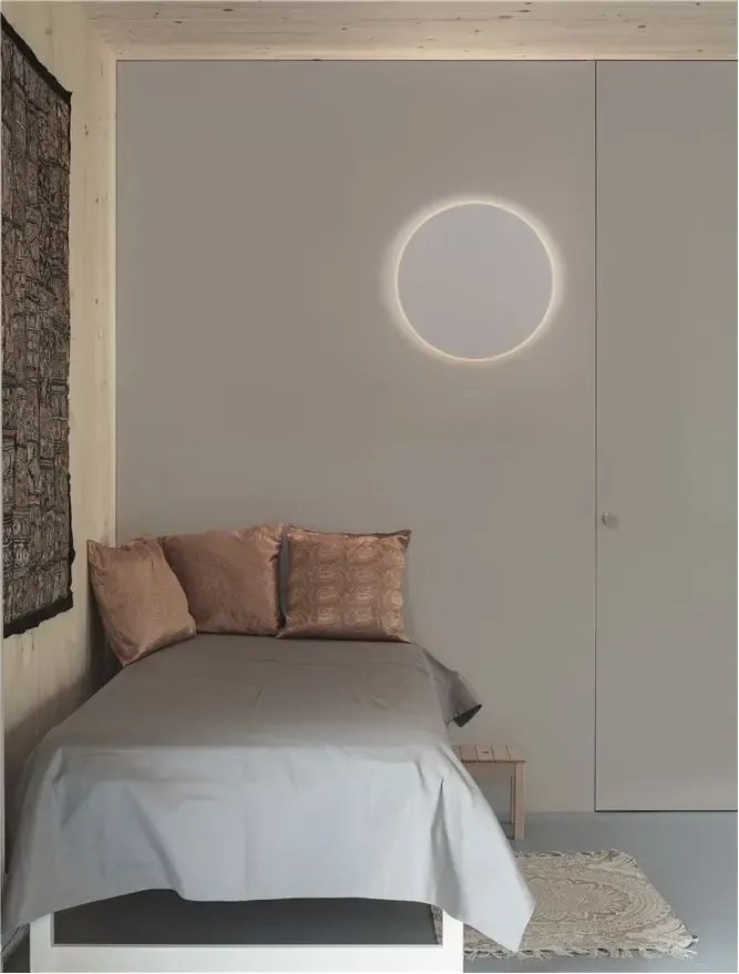 LED nástenné svietidlo Nevo 30 biele