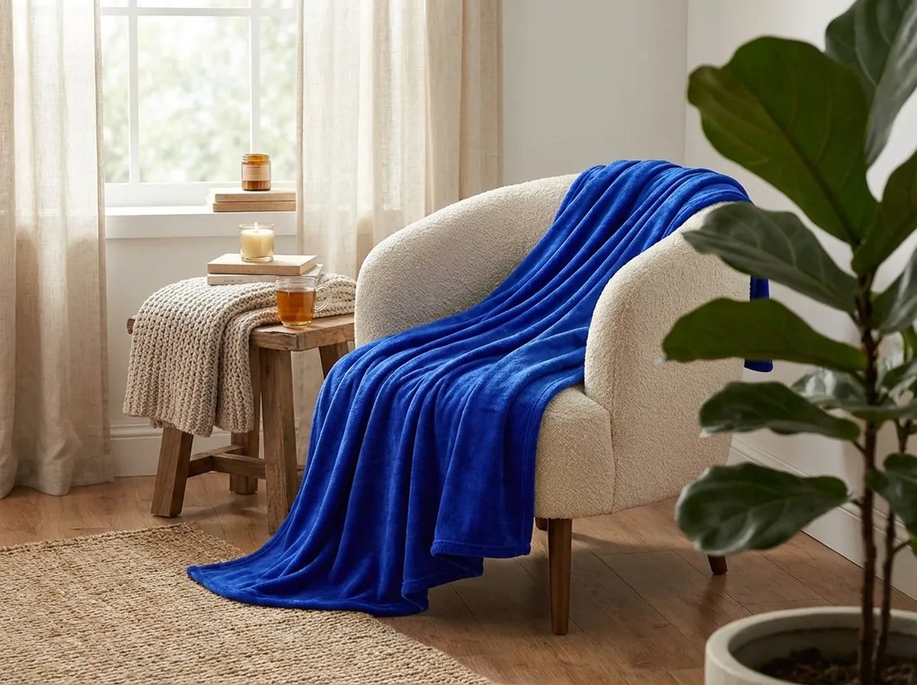 Mikroplyšová deka SOFT, kráľovsky modrá Rozmer: 200 x 220 cm