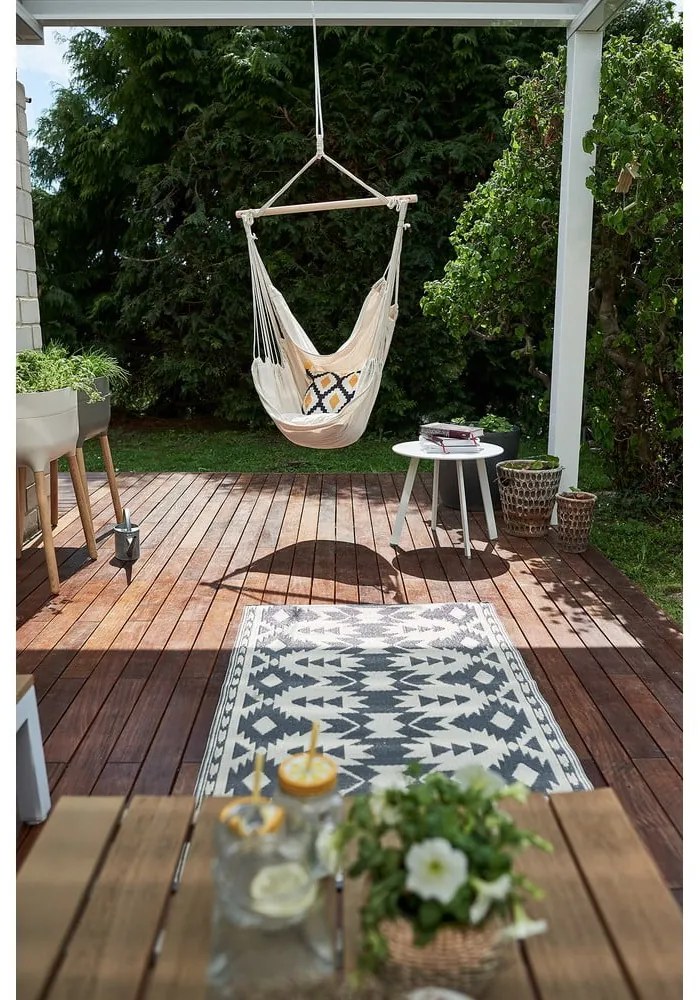 Krémovobiele závesné záhradné kreslo Garden Pleasure Tobago