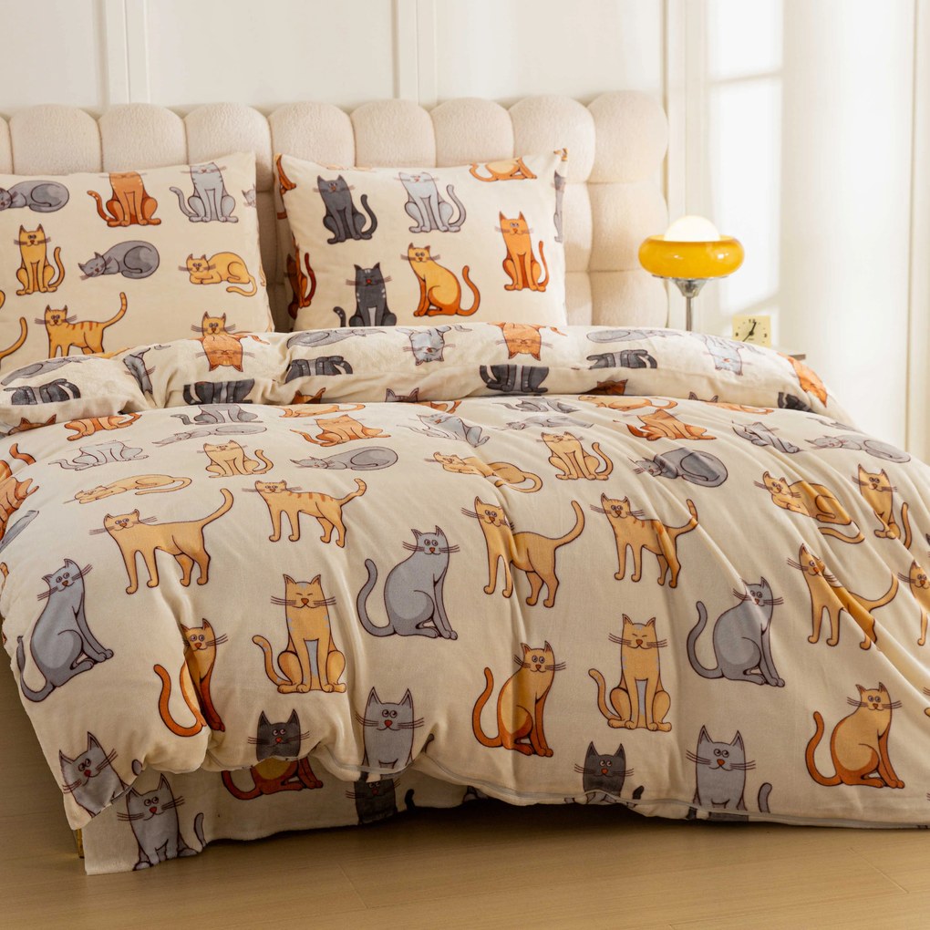 Obliečky mikroplyš COLORED CATS krémové Rozmer obliečky: 70 x 90 cm | 140 x 220 cm