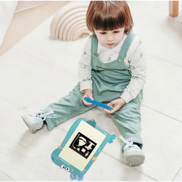 Magický tabliet s LED svetelnou abecedou veľryba