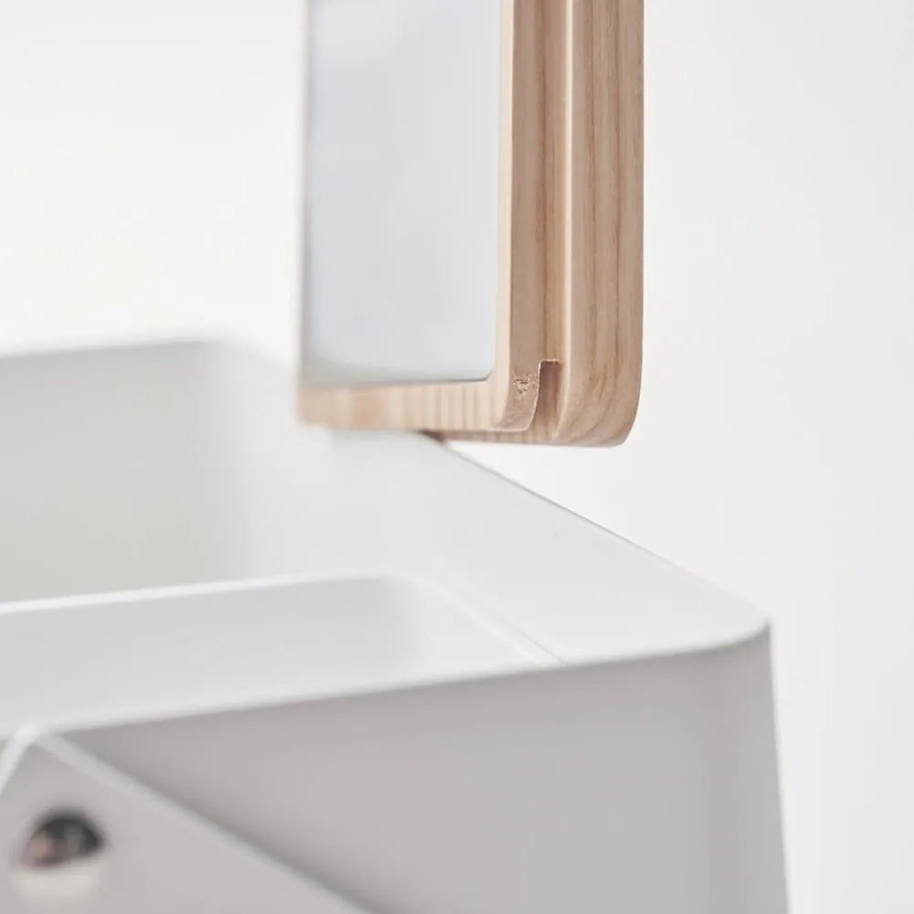 Biely kovový kúpeľňový organizér na kozmetiku - YAMAZAKI