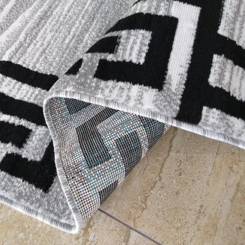 Štýlový sivo čierny koberec s ornamentom Šírka: 200 cm | Dĺžka: 290 cm
