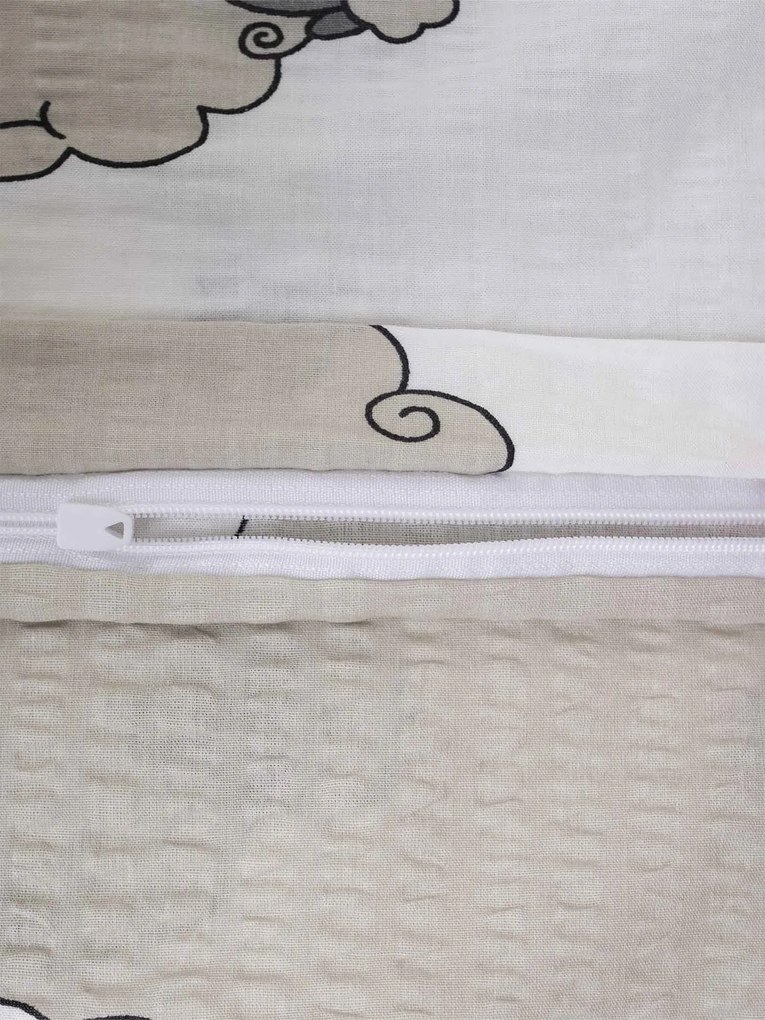 Krepová obliečka na vankúš Renforcé 70 × 90 cm - Ovečky Morning Yoga