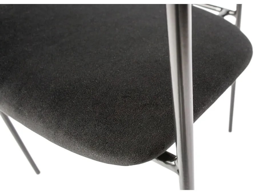 Čierna zamatová jedálenská stolička Ivy – WOOOD