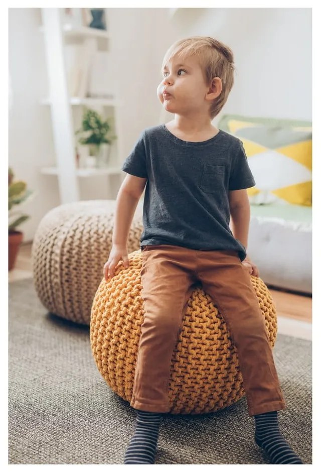 Pieskovohnedý puf na sedenie Bonami Essentials Jagger