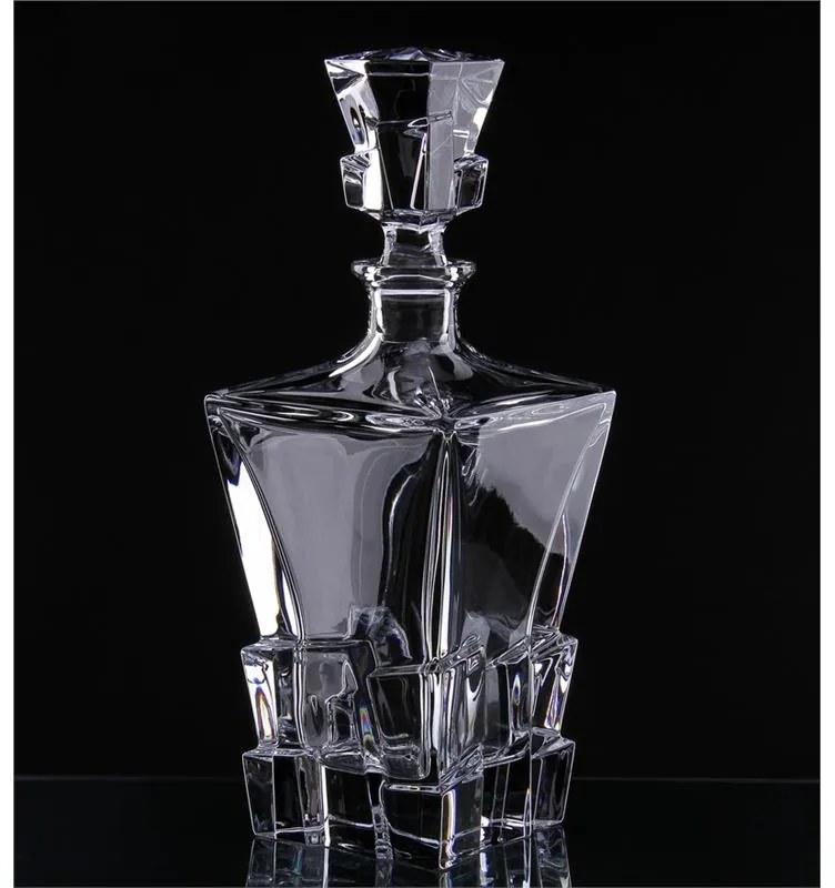 BOHEMIA JIHLAVA CRACK KARAFA NA WHISKY 900ML