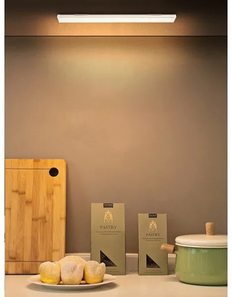 LED Podlinkové svietidlo CABINET-4 s PIR senzorom LED/1,5W/230V 1100mAh 4000K