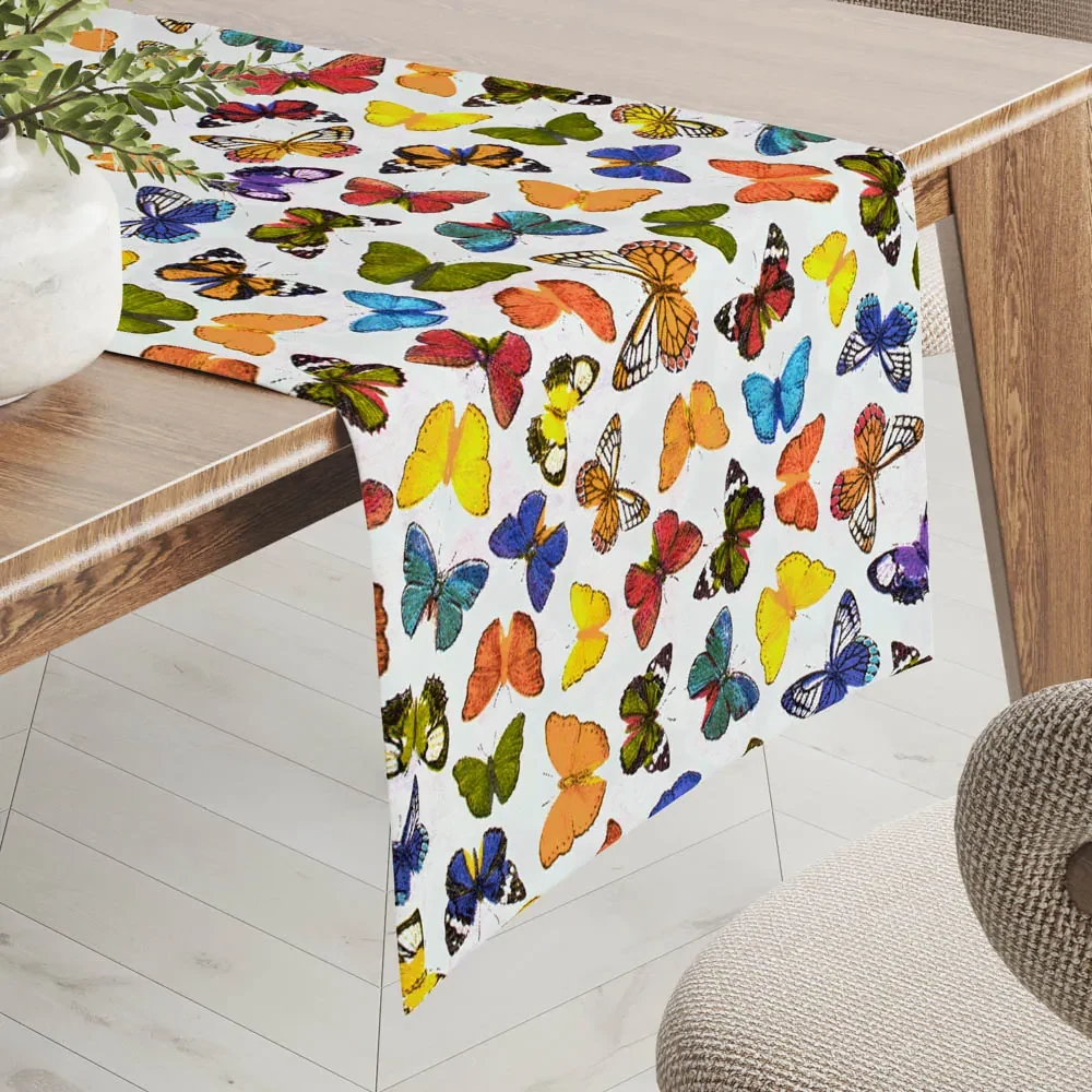Biante Dekoračný behúň na stôl Leona LN-062 Farebné motýliky na bielom 35x120 cm