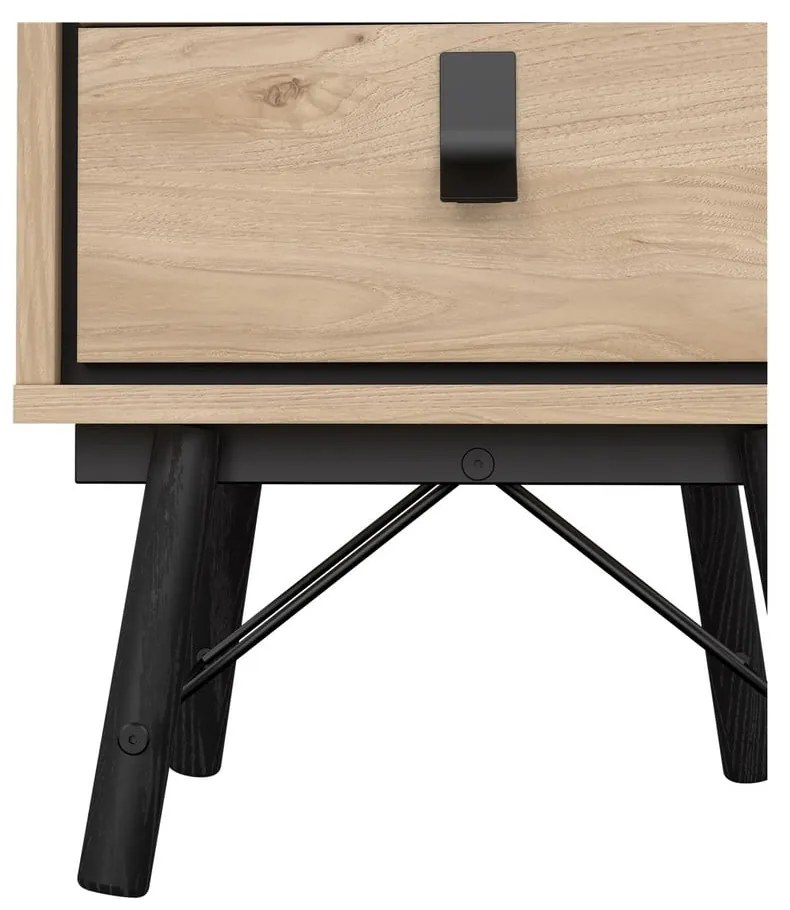 Nočný stolík v dekore duba v prírodnej farbe Ry – Tvilum