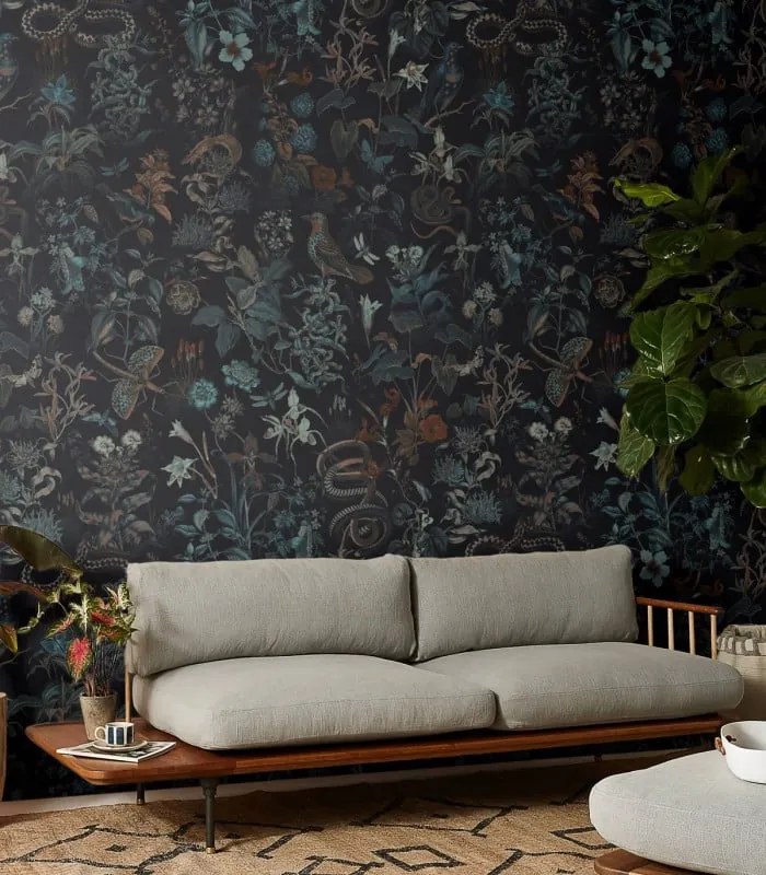 WALLCOLORS Botanic black wallpaper - tapeta POVRCH: Prowall Sand