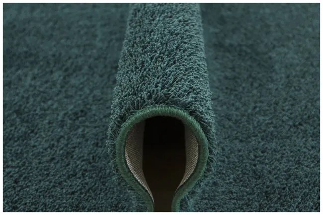 Metrážny koberec Phuket 40 shaggy zelený