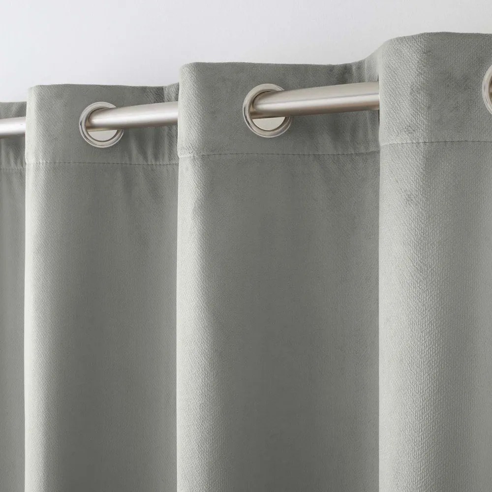 Sivý zamatový termo záves 140x260 cm Polarchic – douceur d'intérieur