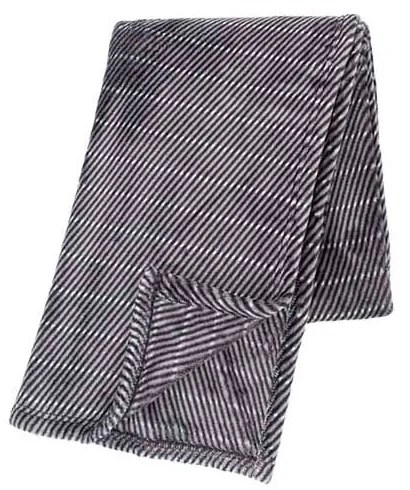 Sivá deka z mikroplyšu Tiseco Home Studio Stripes, 130 x 180 cm